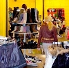 Магазины одежды и обуви в Вельске